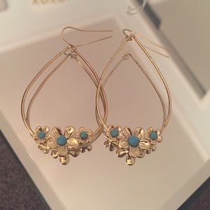 Gold and turquoise flower earrings