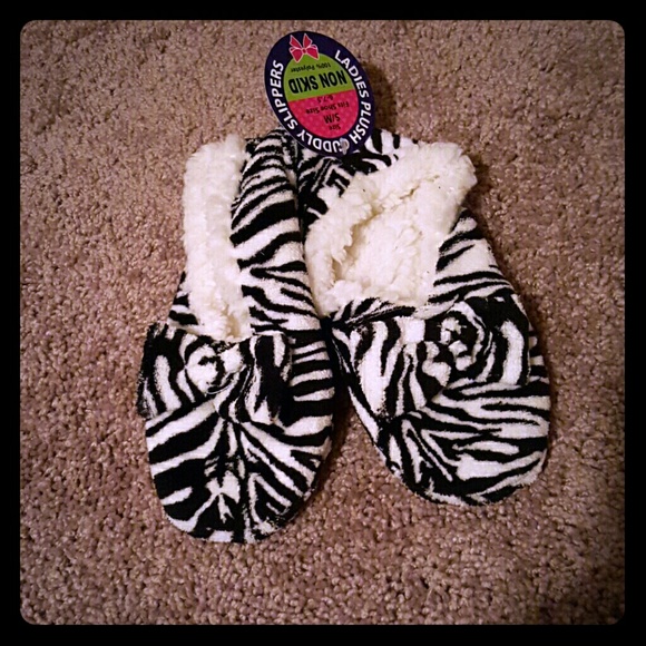 Plush slippers