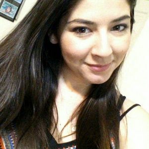 Meet your Posher, Victoria
