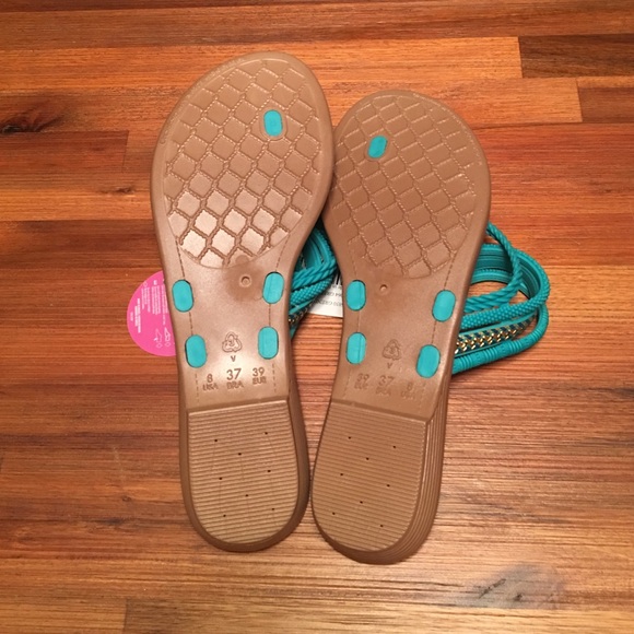 Brand New Aqua Jelly Sandals - Picture 2 of 4