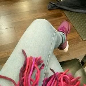 Meet your Posher, Troimia