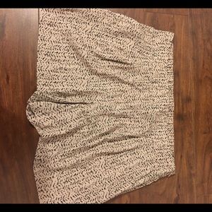 Loft shorts dressy size M