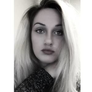 Meet your Posher, Nora