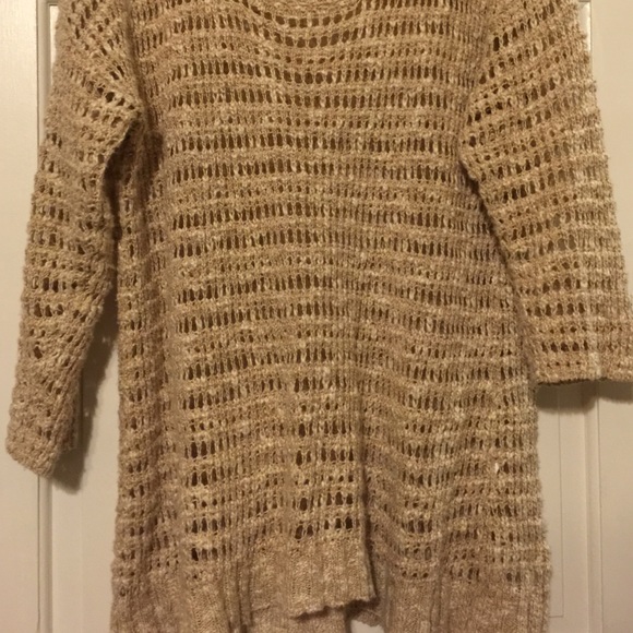 Sweater - Picture 4 of 4