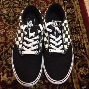 vans atwood checkered