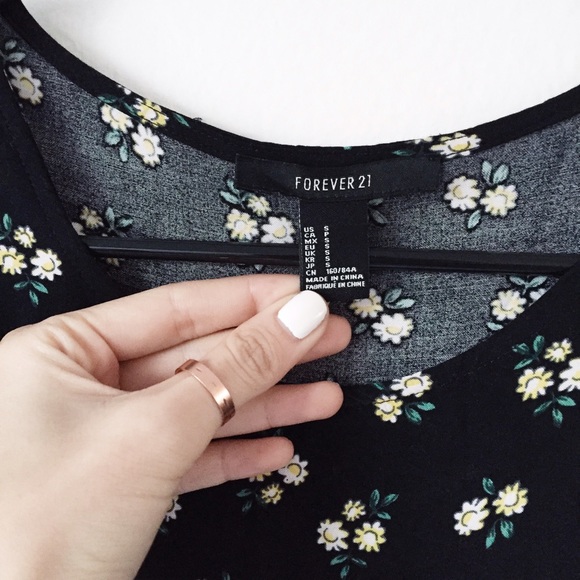 ❌SOLD❌ Forever 21 Babydoll Dress - Picture 4 of 4