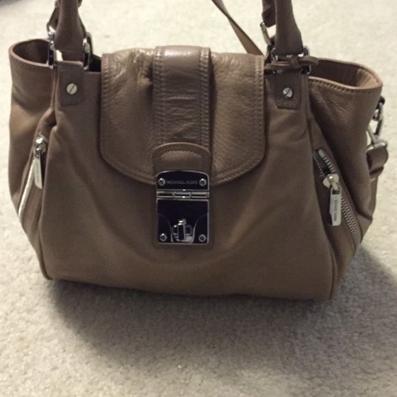 Michael kors authentic 100% - Picture 1 of 4