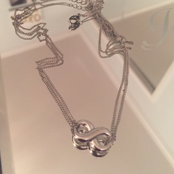 Silver infinity necklace