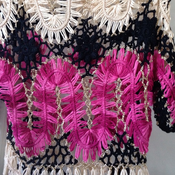 Crochet top - Picture 2 of 2
