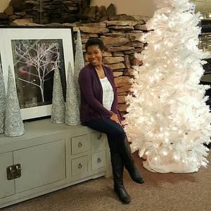 Meet your Posher, Donna-neisha