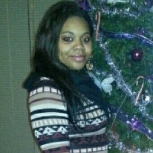 Meet your Posher, Iesha