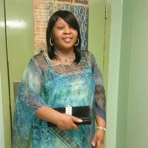 Meet your Posher, Toshia