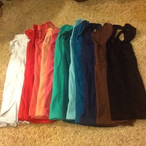 🎉BUNDLE🎉 Discontinued Body Central OneSize Tanks