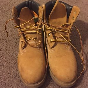 Wheat timberlands for men!