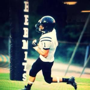 Meet your Posher, Devin