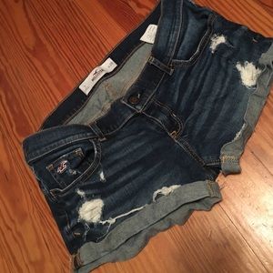 Hollister shorts!