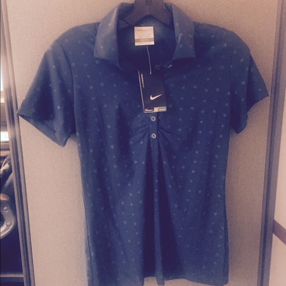 Nike womens golf shirt