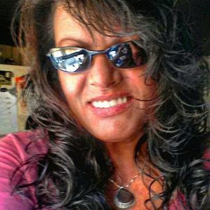 Meet your Posher, Tina