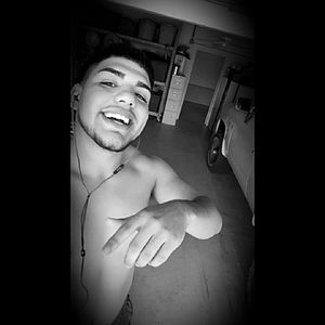 Meet your Posher, Mj