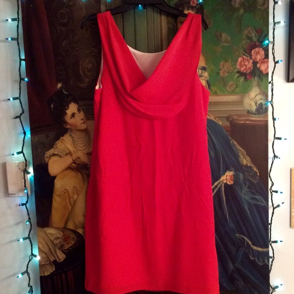AMANDA UPRICHARD 100% SILK RED DRESS NWOT!!! - Picture 3 of 4