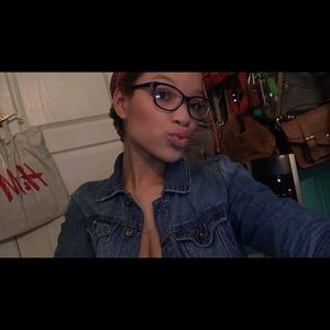 Meet your Posher, Destiny