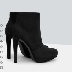 Zara Shoes - Coming soon Zara Boots, Stilettos, Blanket Scarf Zara Shoes - Coming soon Zara Boots, Stilettos, Blanket Scarf