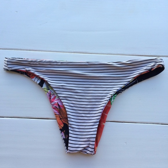 Rip Curl Reversible surf bottoms