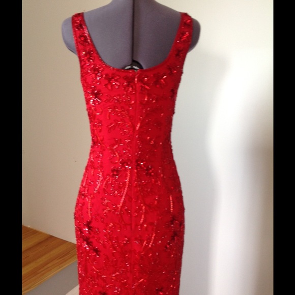 Vintage gown/beaded/simple classic