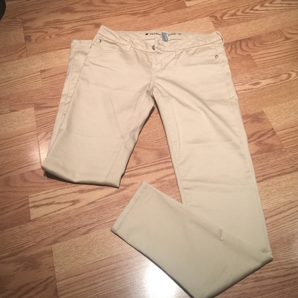 Never worn skinny pants