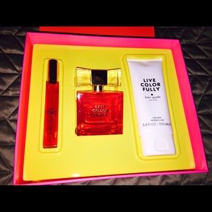 ️SOLD 💋 Kate Spade Live Color Fully Fragrance Kit