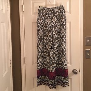 Slacks, Pull-On Styling, Front Slant Pockets