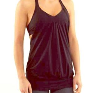 HOLD @mamagraves Lululemon Practice Freely Tank
