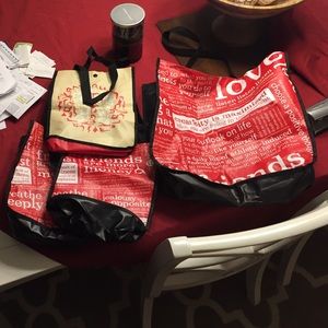 4 lulu lemon bags