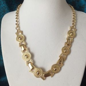 NWOT Nine West Vintage America Tribal GoldNecklace