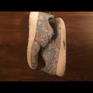 Nike Rosche Blue Camo