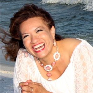 Meet your Posher, Tina