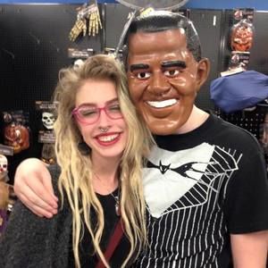 Meet your Posher, Jade