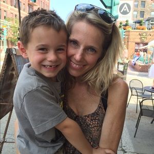 Meet your Posher, Amy