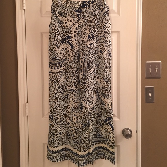 Slacks, Pull-On Styling, Front Slant Pockets - Picture 4 of 4