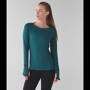 SOLD Lululemon Kanto Catch Me LS Sz 4