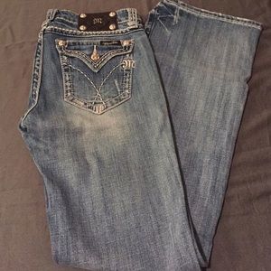 Distressed Boot cut - size 30