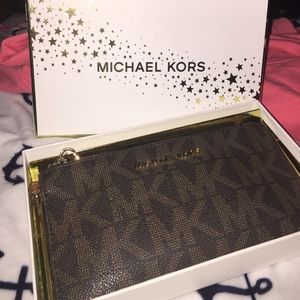 Brand new MK wristlet