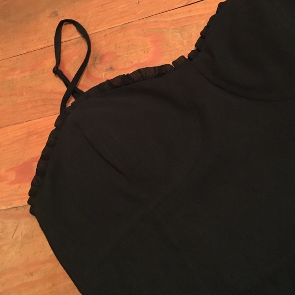 LBD w/ Ruffle - Picture 2 of 2