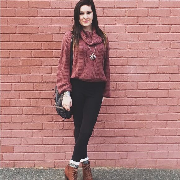 Meet Your Posher, Christina 💕 - Picture 1 of 1