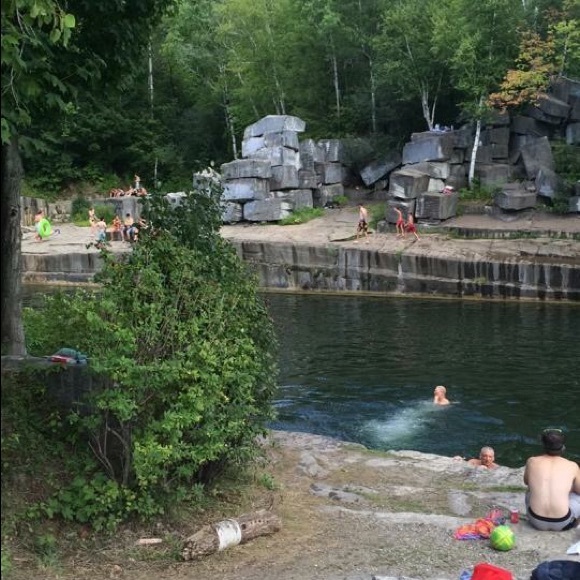 Meet your Posher, Jessica - Picture 4 of 4