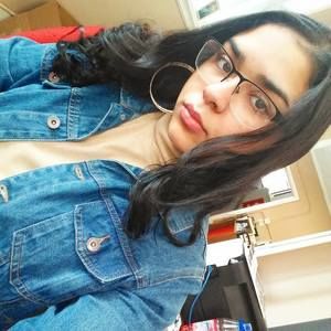 Meet your Posher, Natasha