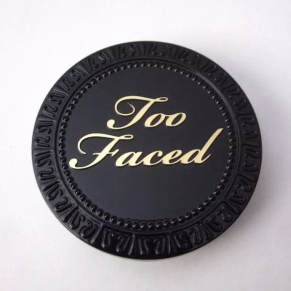 Too Faced Medium/Deep Bronzer. .14oz