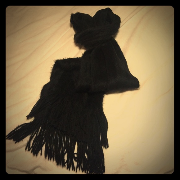 Fuzzy black scarf