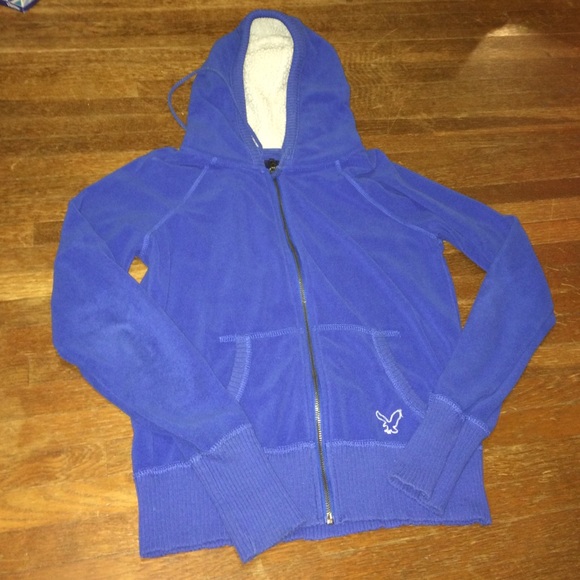 American Eagle Sweatshirt