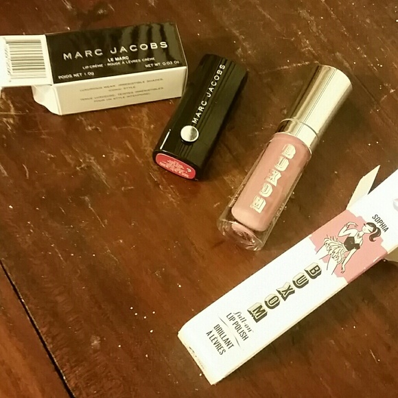 Brand New!  Lot of two high end deluxe samples!